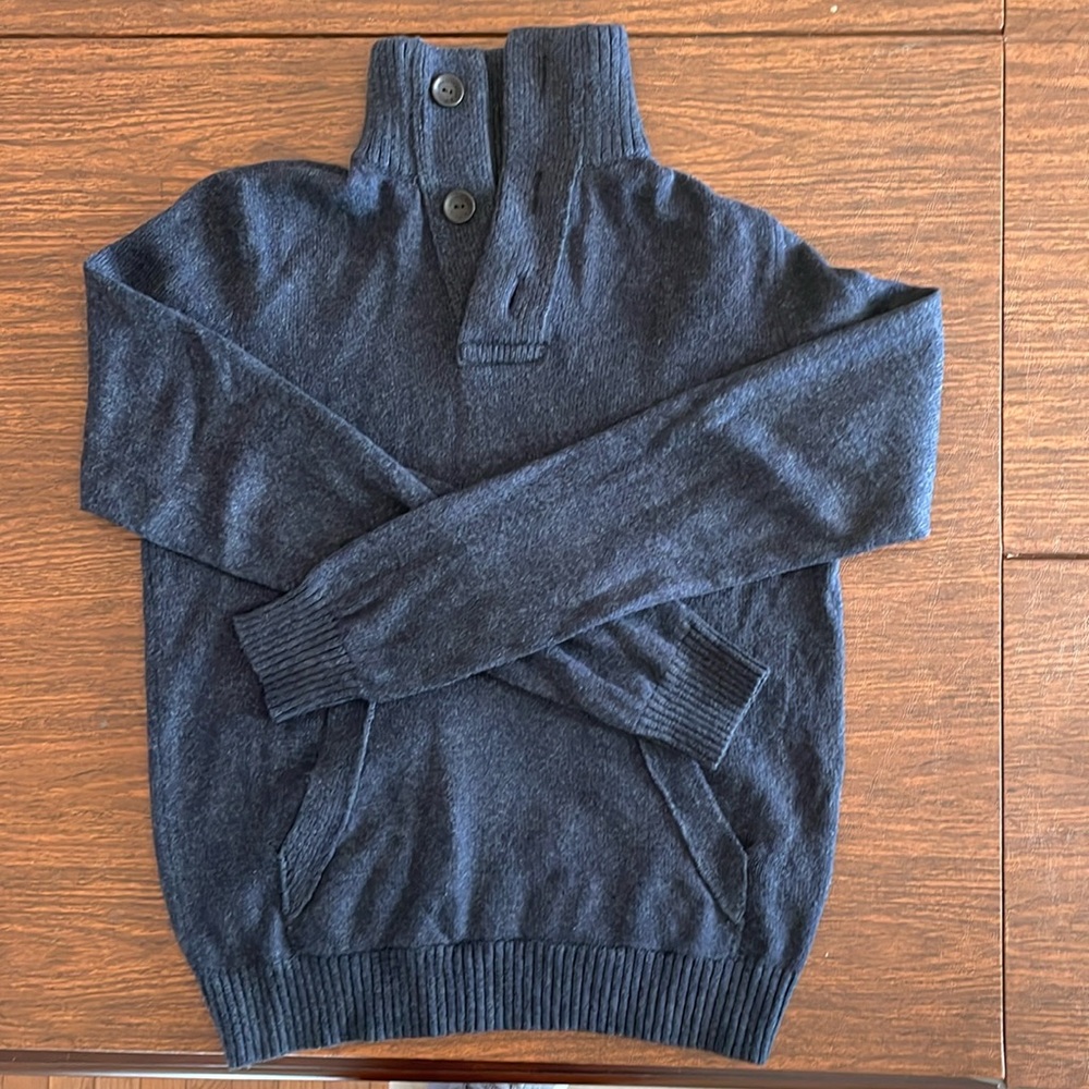Abercrombie & Fitch Sweater